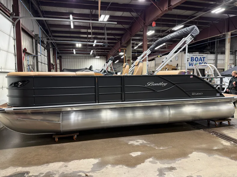 Slide: The Image of Bentley Pontoons Legacy 200HP Swingback 223 Tritoon 2026 - 52