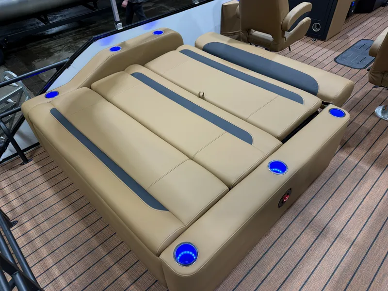 Slide: The Image of Bentley Pontoons Legacy 200HP Swingback 223 Tritoon 2026 - 18