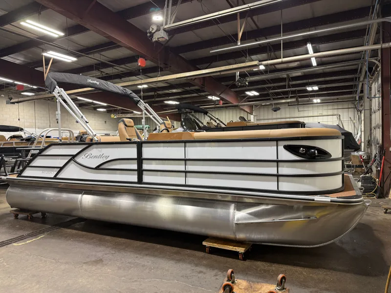 Slide: The Image of Bentley Pontoons Legacy 200HP Swingback 223 Tritoon 2026 - 47