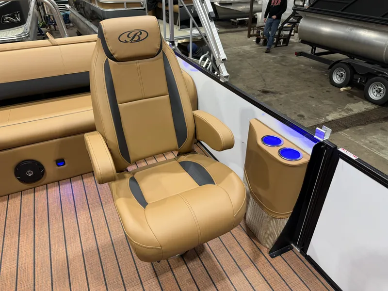 Slide: The Image of Bentley Pontoons Legacy 200HP Swingback 223 Tritoon 2026 - 9