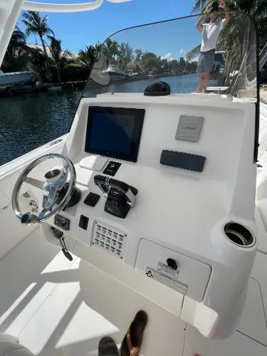 Slide: The Image of Intrepid 327 Center Console 2015 - 1