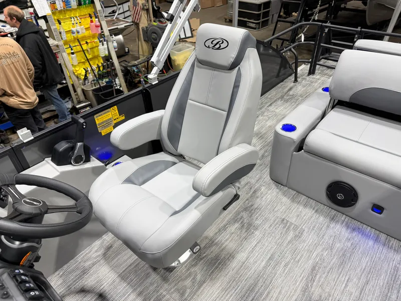 Slide: The Image of Bentley Pontoons Legacy 200HP Swingback 223 Tritoon 2026 - 11