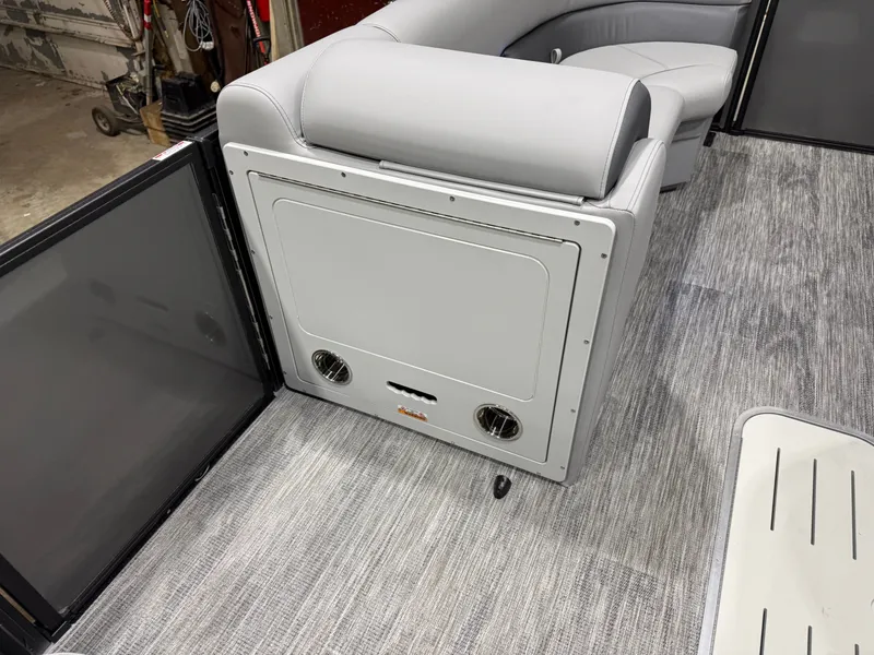 Slide: The Image of Bentley Pontoons Legacy 200HP Swingback 223 Tritoon 2026 - 26