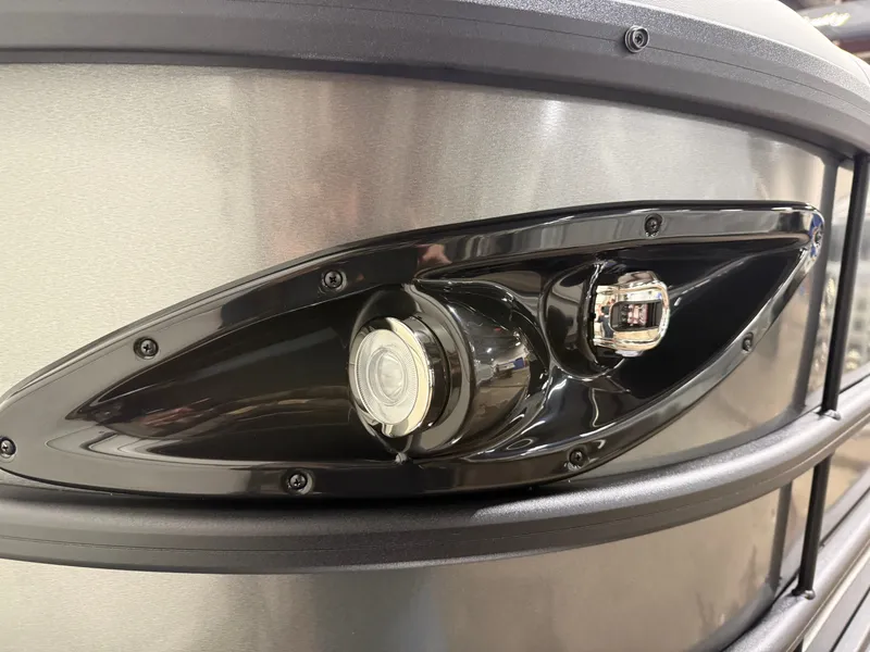 Slide: The Image of Bentley Pontoons Legacy 200HP Swingback 223 Tritoon 2026 - 36