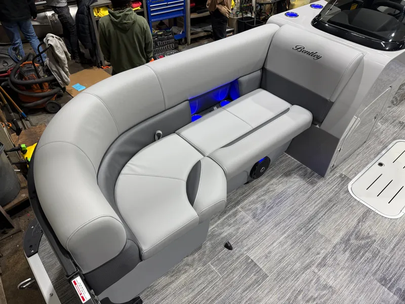 Slide: The Image of Bentley Pontoons Legacy 200HP Swingback 223 Tritoon 2026 - 7