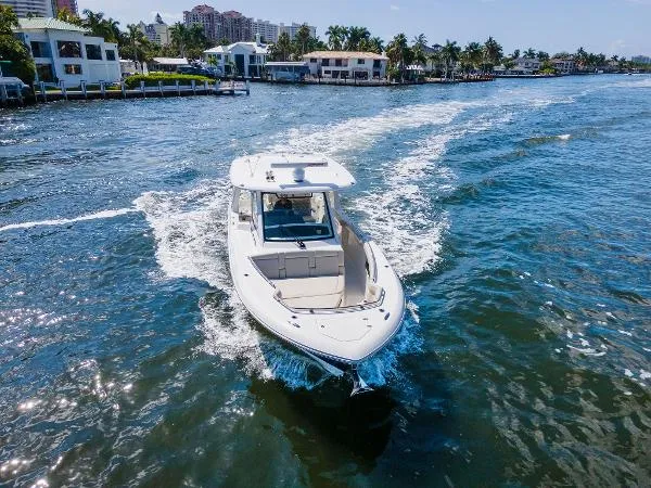Slide: The Image of Boston Whaler 350 Realm 2019 - 9