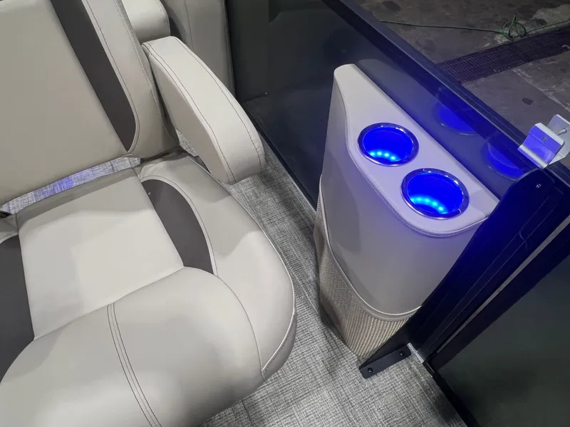 Slide: The Image of Bentley Pontoons Legacy 200HP Swingback 223 Tritoon 2026 - 29