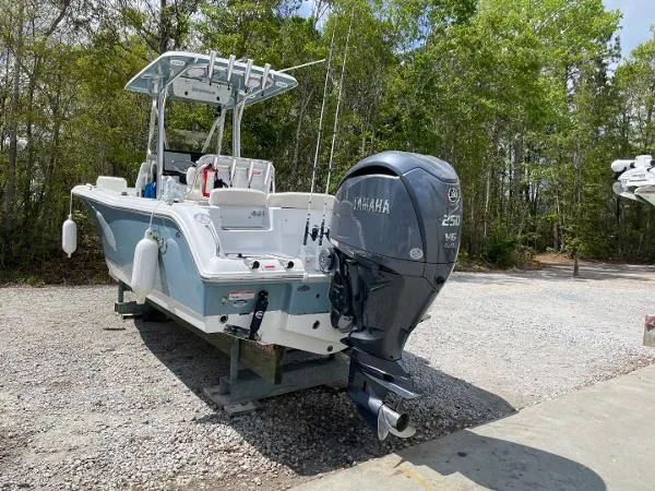 Slide: The Image of Sea Hunt 234 ultra 2022 - 2