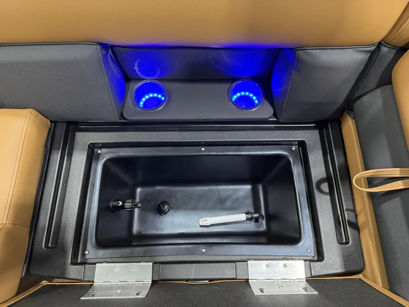 Slide: The Image of Bentley Pontoons Legacy 200HP Navigator DL 223 Quad Lounge Tritoon & Honda 4-Stroke EFI 2026 - 21