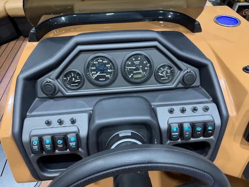 Slide: The Image of Bentley Pontoons Legacy 200HP Navigator 223 Quad Lounge Tritoon 2026 - 14