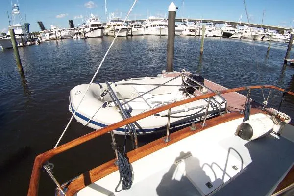 Slide: The Image of Marine Trader 34 Trawler 1983 - 5