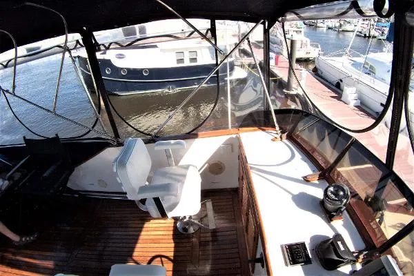 Slide: The Image of Marine Trader 34 Trawler 1983 - 7
