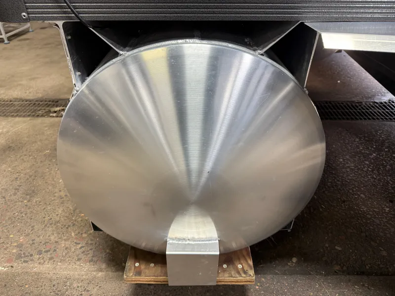 Slide: The Image of Montego Bay 150HP DL Quad Lounge 8522 Tritoon 2026 - 33