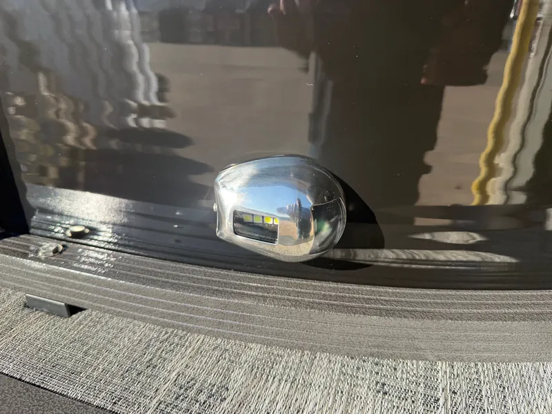 Slide: The Image of Montego Bay 150HP DL Quad Lounge 8522 Tritoon 2026 - 39