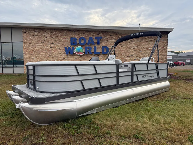 Slide: The Image of Montego Bay 150HP Fish & Cruise 8522 Tritoon 2026 - 40