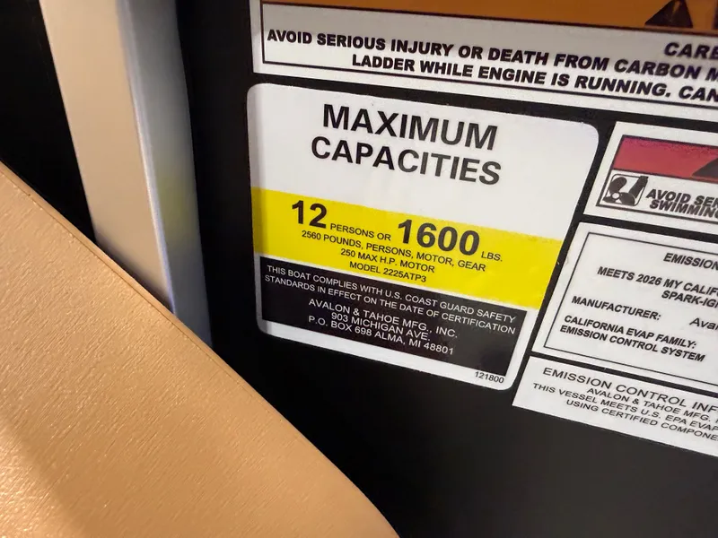 Slide: The Image of Tahoe LTZ 200HP CRB 2385 Cruise Rear Bench Tritoon 2026 - 17