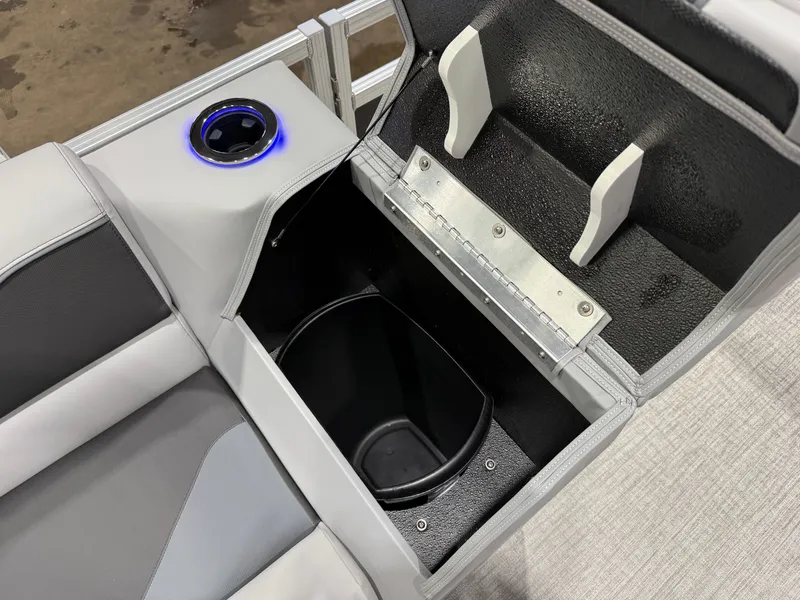 Slide: The Image of Tahoe Sport 200HP VRB 2385 Swingback Tritoon 2026 - 25