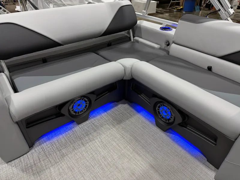 Slide: The Image of Tahoe Sport 200HP VRB 2385 Swingback Tritoon 2026 - 26