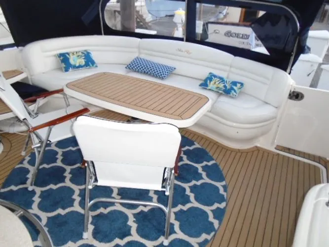 Slide: The Image of 2005 Sea Ray 500 Sundancer - Image 11 - 11