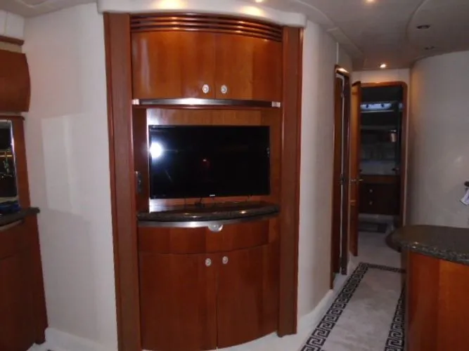 Slide: The Image of 2005 Sea Ray 500 Sundancer - Image 22 - 22