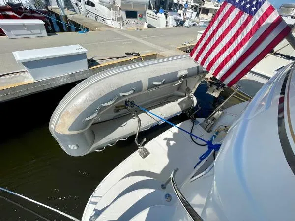 Slide: The Image of Sea Ray 390 Motor Yacht 2003 - 8