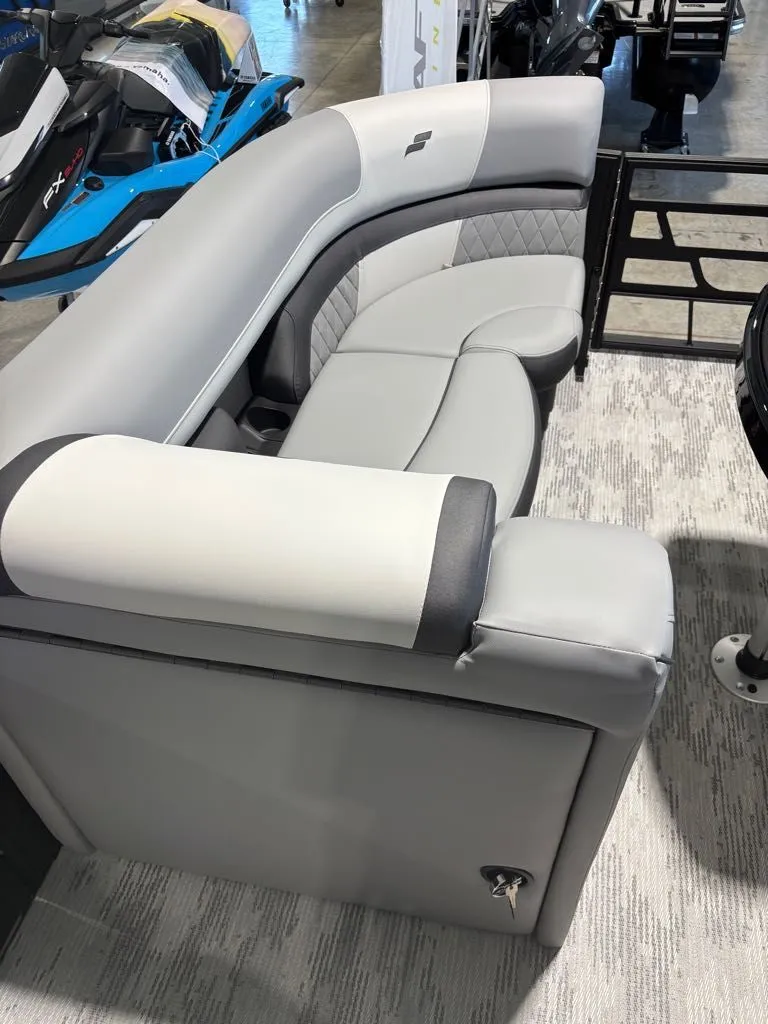 Slide: The Image of Starcraft EXS 1 Q DH 2026 - 16