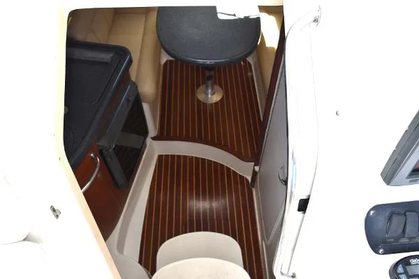 Slide: The Image of Boston Whaler 305 Conquest 2005 - 6