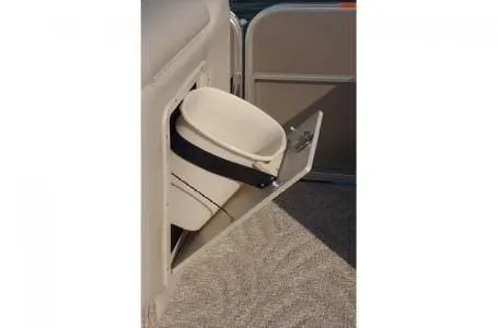 Slide: The Image of South Bay 700 Series 722CR 2011 - 4