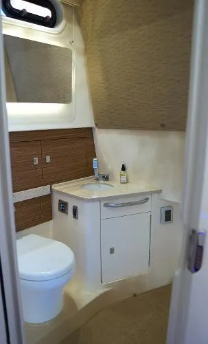 Slide: The Image of Boston Whaler 420 Outrage 2017 - 7