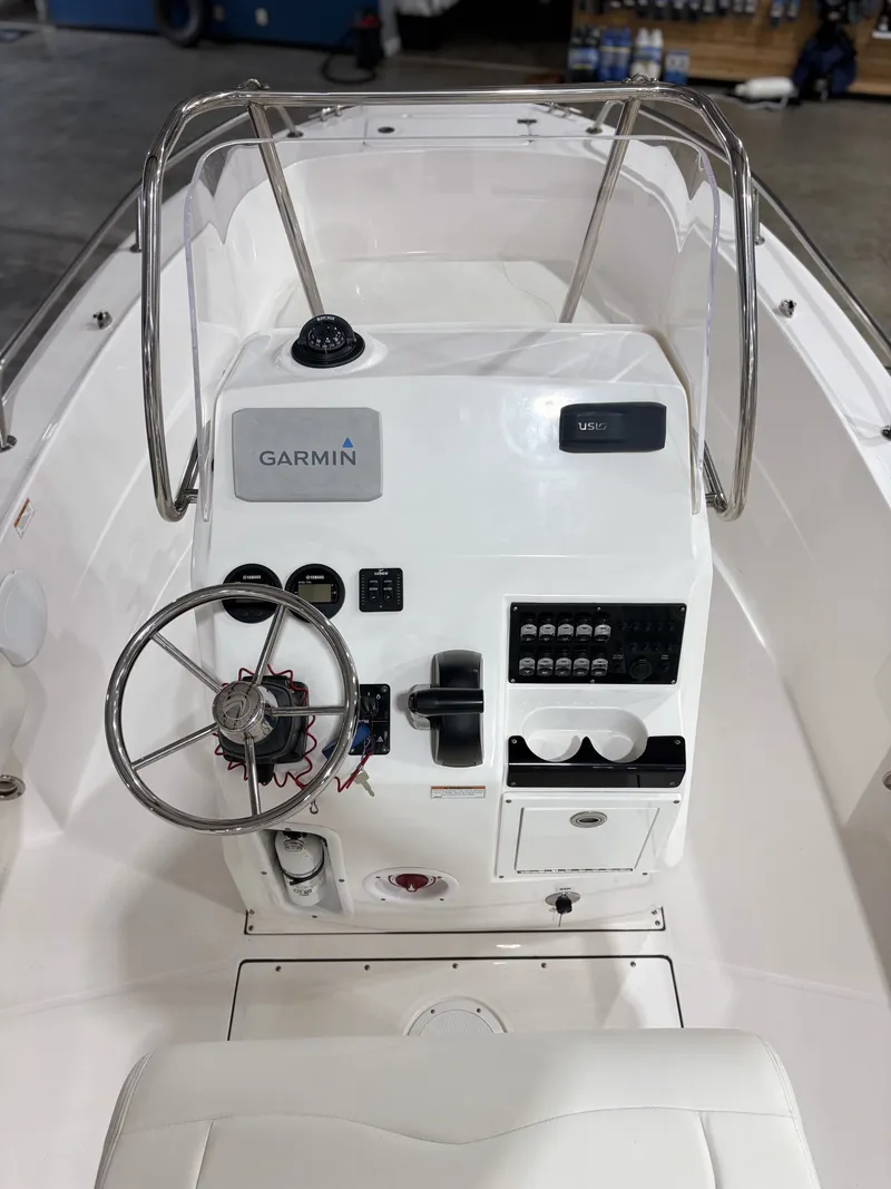 Slide: The Image of 2021 Edgewater 188CC boat console with Garmin navigation. - 4