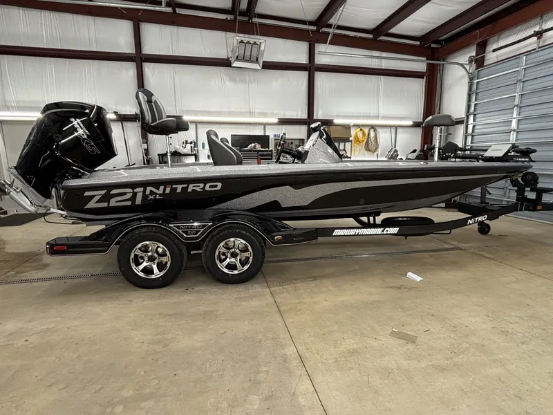 The Image of Nitro Z Series Z21 XL Pro 2026 - 1