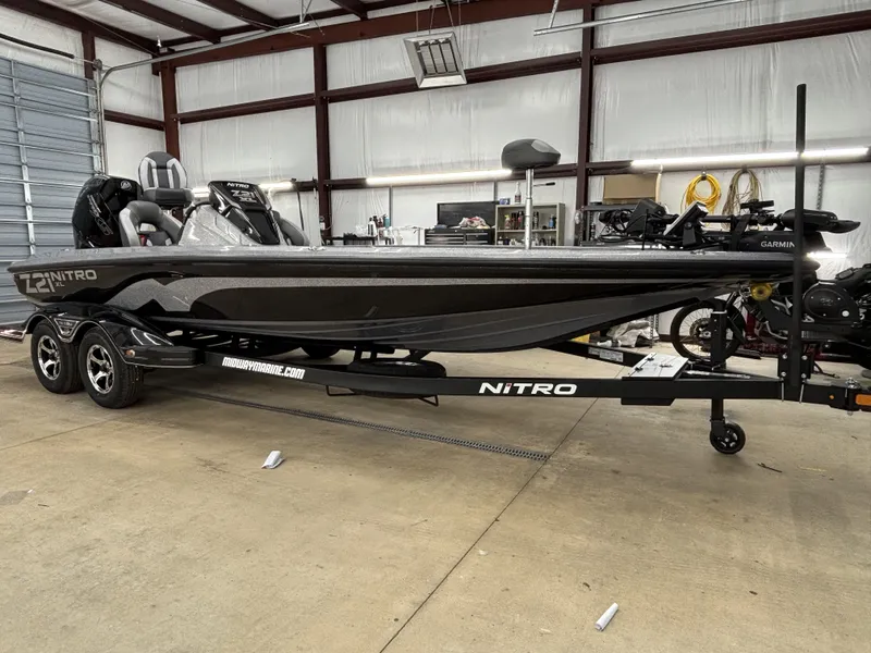 Slide: The Image of Nitro Z Series Z21 XL Pro 2026 - 10