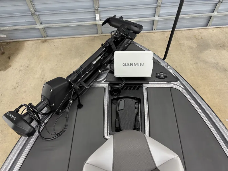 Slide: The Image of Nitro Z Series Z21 XL Pro 2026 - 17