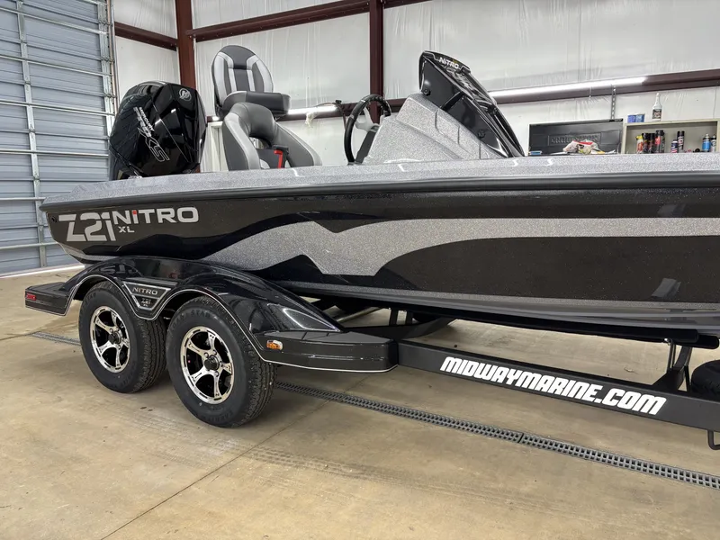 Slide: The Image of Nitro Z Series Z21 XL Pro 2026 - 4