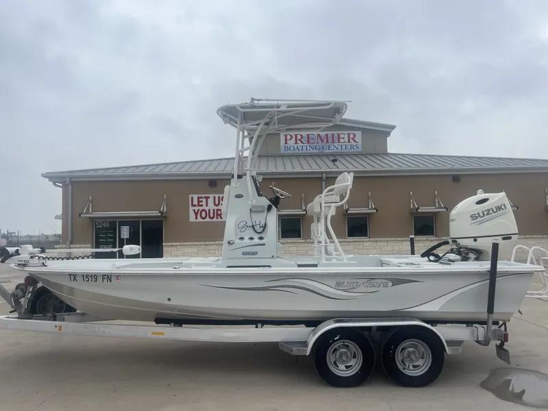 Slide: The Image of Blue Wave 2200 STL 2019 - 1