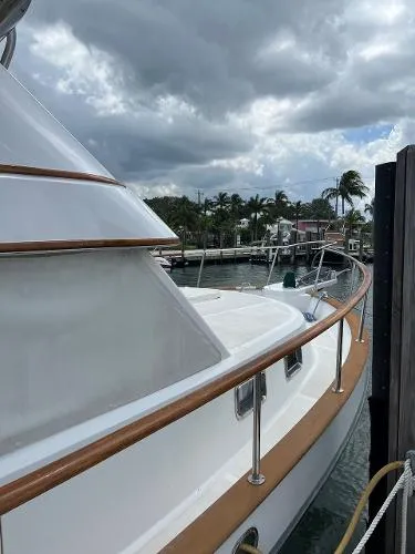 Slide: The Image of Ocean Alexander 420 Trawler 1995 - 4