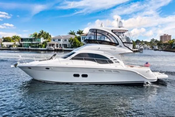 Slide: The Image of Sea Ray 520 Sedan Bridge 2013 - 1