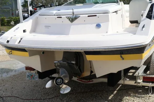 Slide: The Image of Regal 2200 Bowrider 2005 - 3