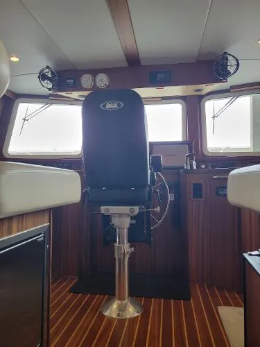 Slide: The Image of American Tug 435 Stabilized 2016 - 7