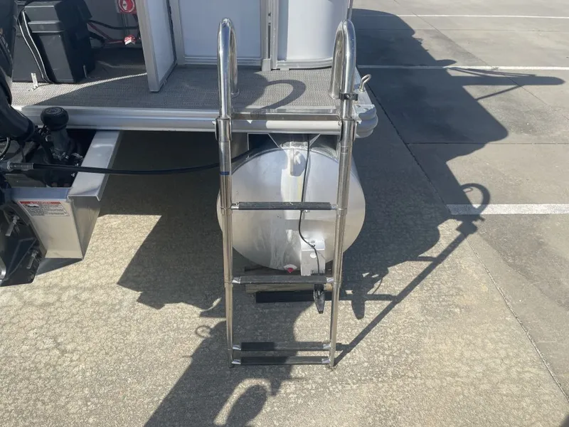 Slide: The Image of Sylvan 820 PF Mirage 2023 - 5