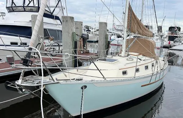 Slide: The Image of Pacific Seacraft 31 2005 - 0
