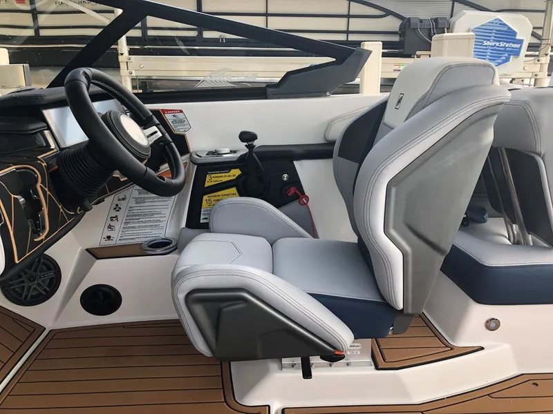 Slide: The Image of Nautique Super Air Nautique GS22 2020 - 7