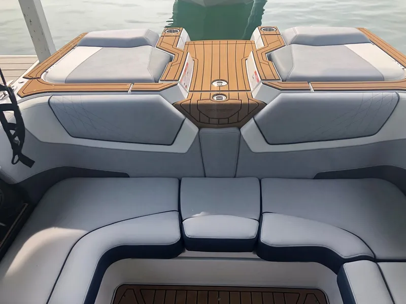 Slide: The Image of Nautique Super Air Nautique GS22 2020 - 8