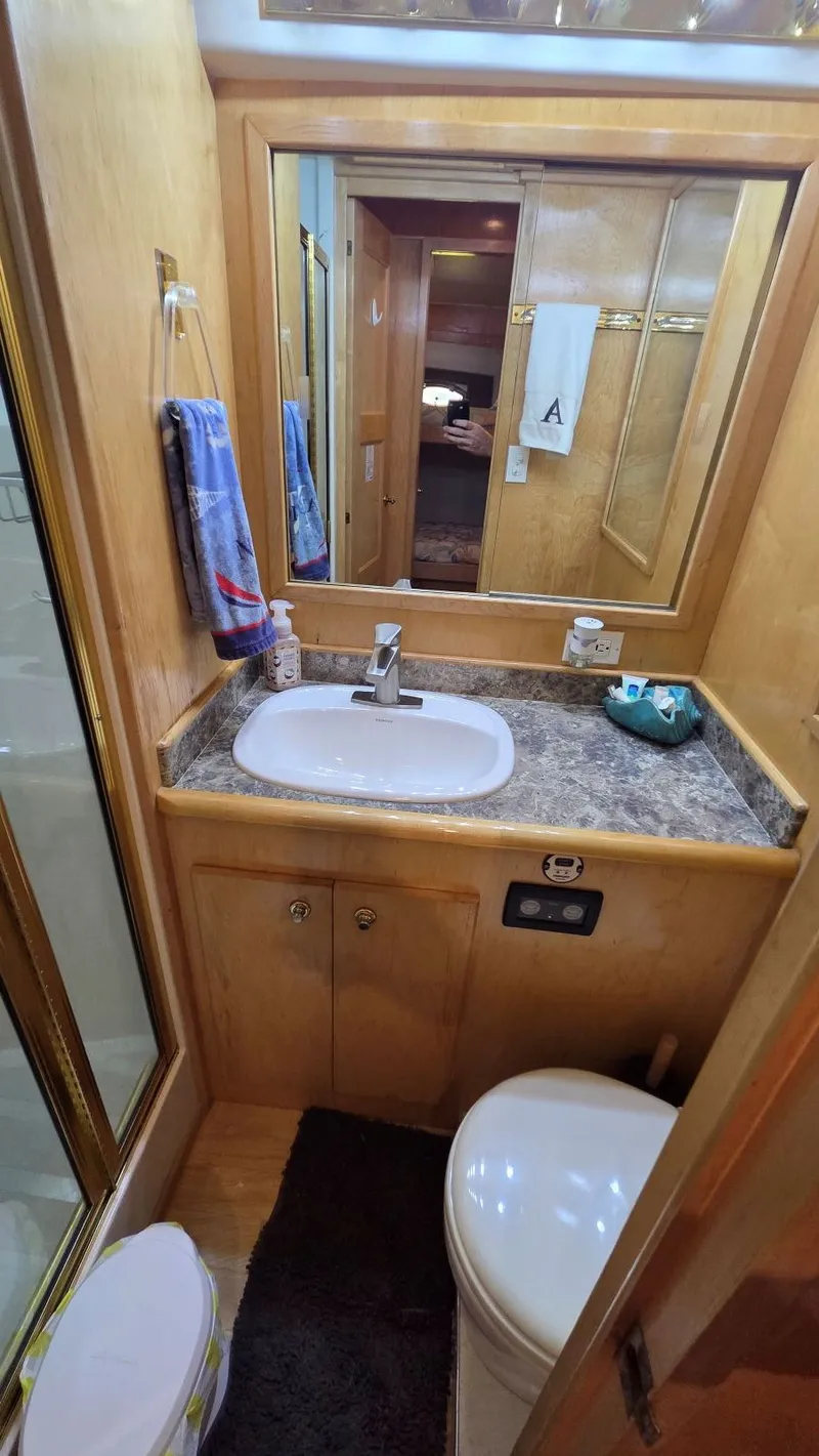 Slide: The Image of Navigator 5300 1998 - 71