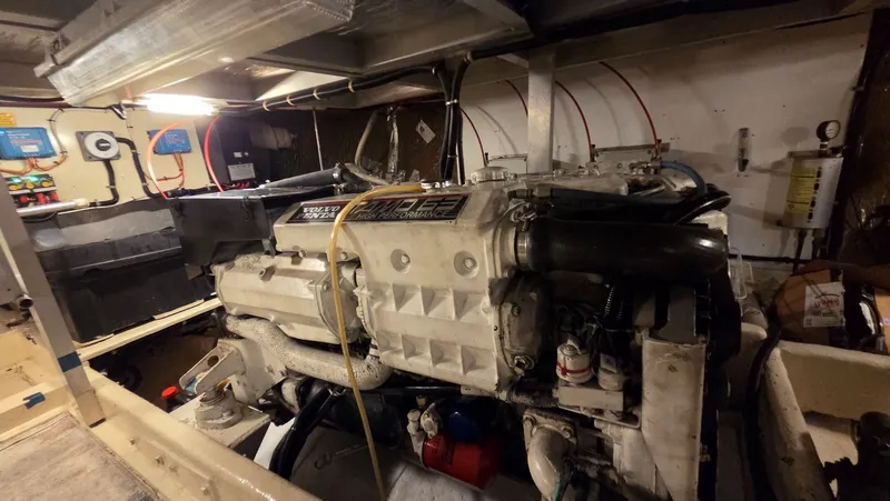 Slide: The Image of Navigator 5300 1998 - 87