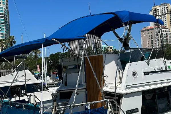 Slide: The Image of Carver Yachts 3207 Aft Cabin 1984 - 7