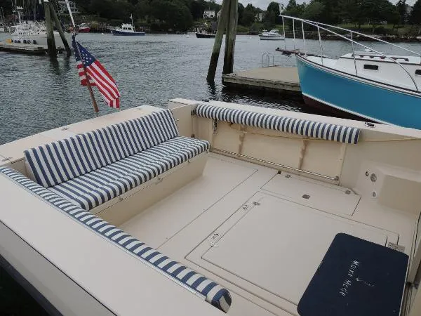 Slide: The Image of Albin TE Flush Deck 2007 - 8