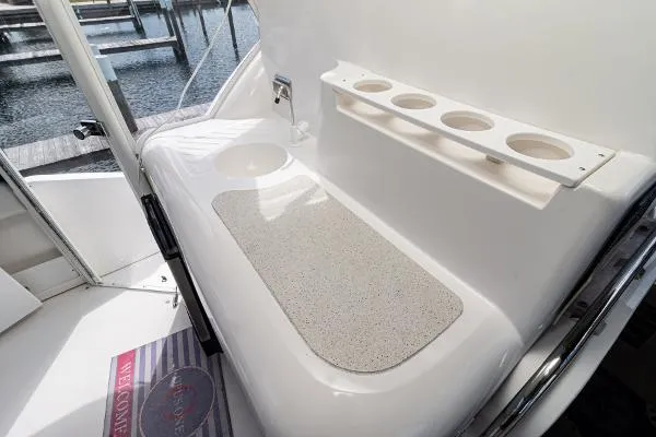Slide: The Image of Cruisers 3750 Motoryacht 1999 - 10