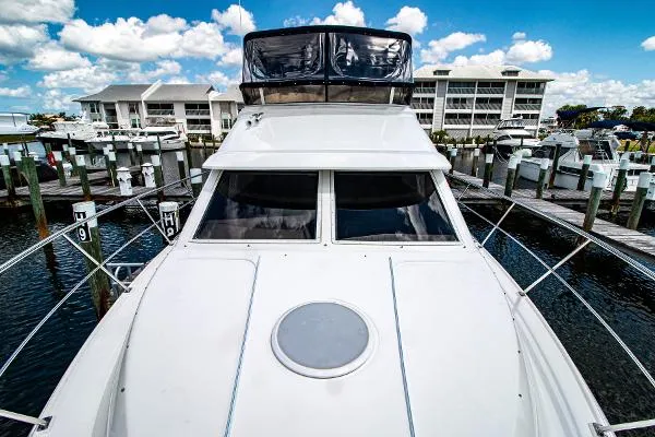 Slide: The Image of Cruisers 3750 Motoryacht 1999 - 4