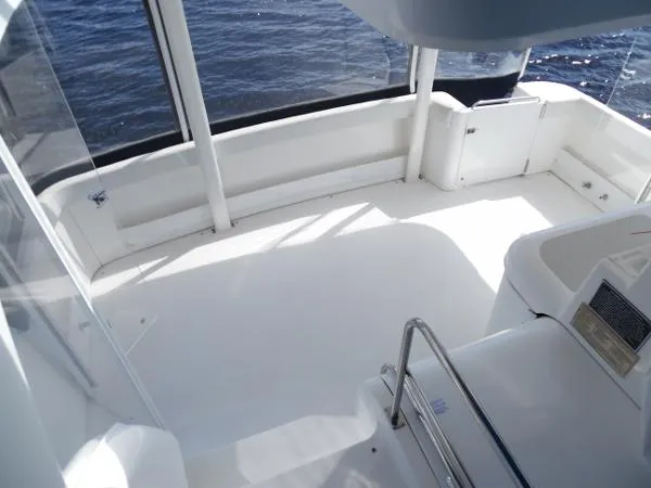 Slide: The Image of Cruisers 3750 Motoryacht 1999 - 6